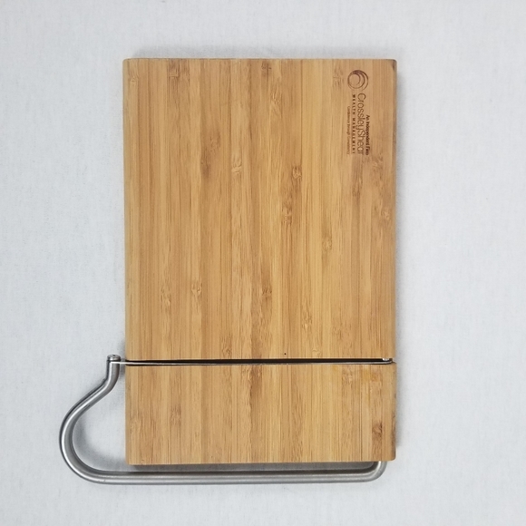 Set of two small cheese cutting boards - Picture 5 of 12